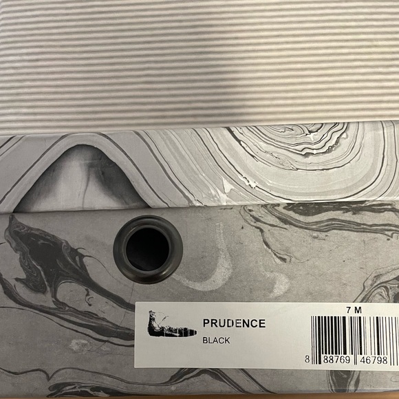 ❤️ Jeffrey Campbell Prudence Lace Up Flats - Picture 7 of 7